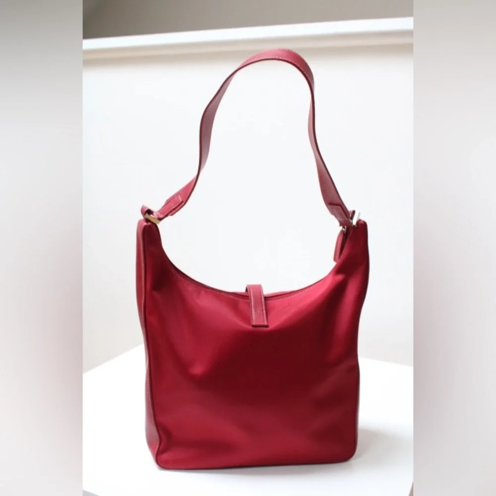 Vintage Etienne Aigner Y2K hobo bag